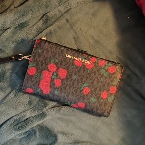 Michael Kors wristlet